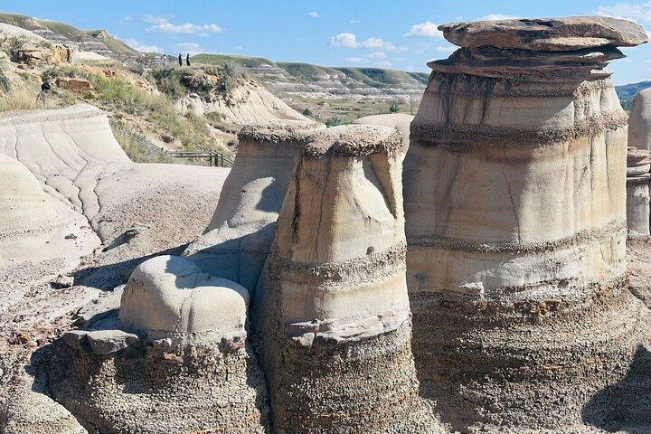 1 Day of Dinosaurs and Hoodoos From Calgary to the Drumheller