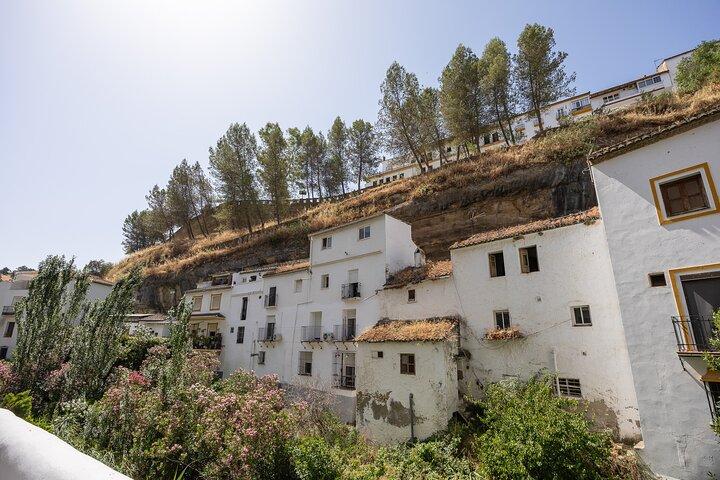 Ronda & Setenil de las Bodegas, land of contrasts /Semi-private