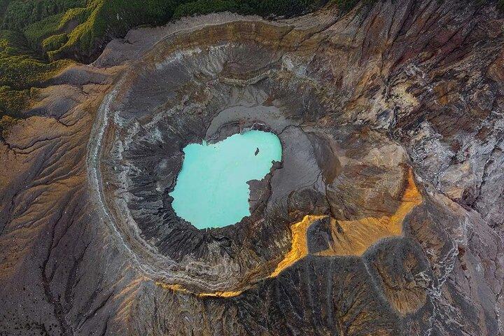 Poas Volcano + La Paz Waterfall Gardens + Coffe tour PRIVATE