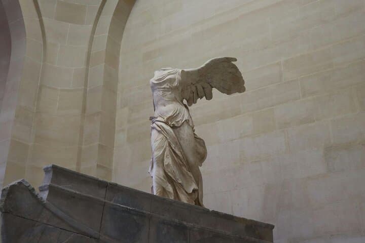 Louvre Reserved Access with Eiffel Tower and Cruise Option