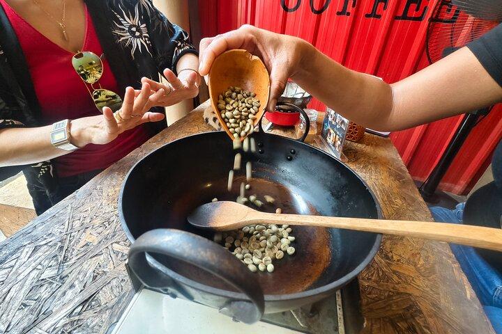 Bangkok's Hidden Island Bike, Pottery and Coffee Cultural Tour
