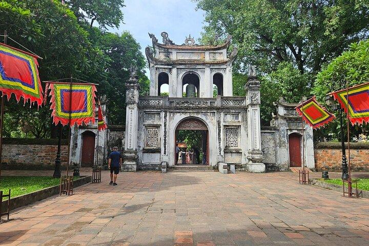 Discover Hanoi: Full-Day City Highlights Tour with Lunch