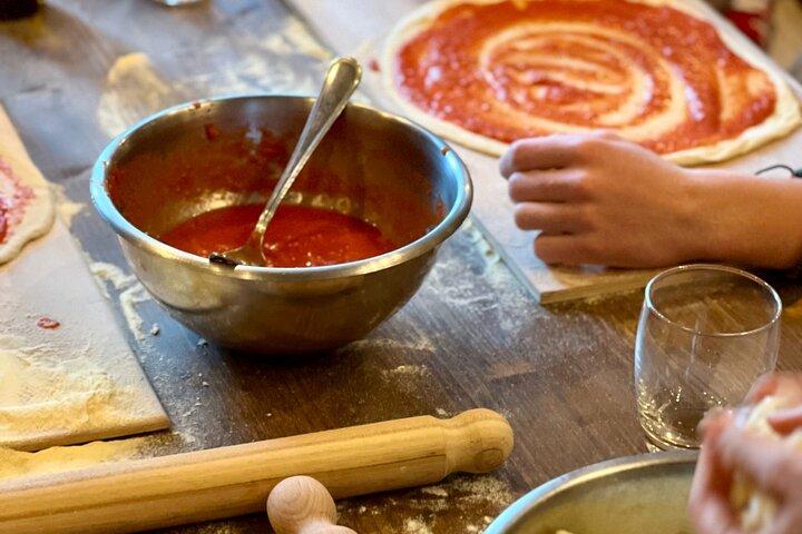 HOLY PIZZA! Fun Pizza & Gelato Class Delish Wine Cold A/C Vatican
