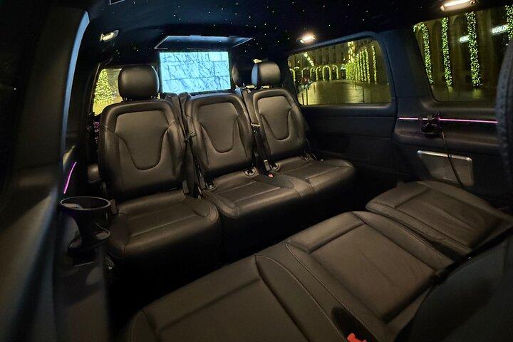 Transfer from Charles de Gaulle Airport to Disneyland Paris