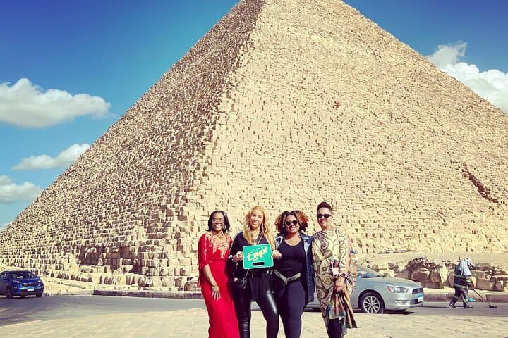 Private Cairo Tour: Giza Pyramids, Sphinx & GEM-Lunch