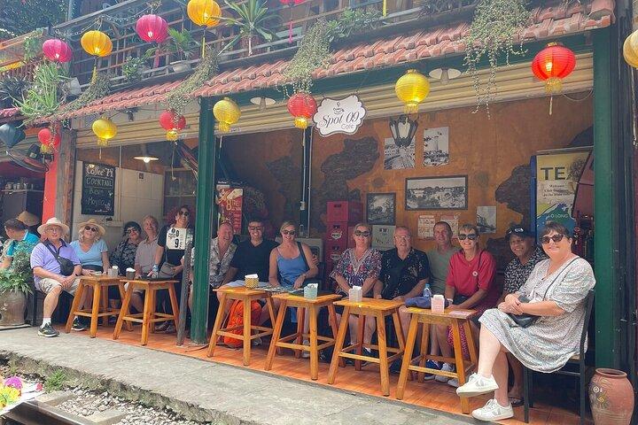 Half Day Hanoi City Tour with Hidden Gems and Train Street