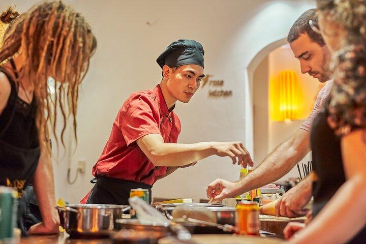 Hanoi Cooking Class: Pho/Bun Cha/Banh Xeo...+Free Egg/Salt Coffee