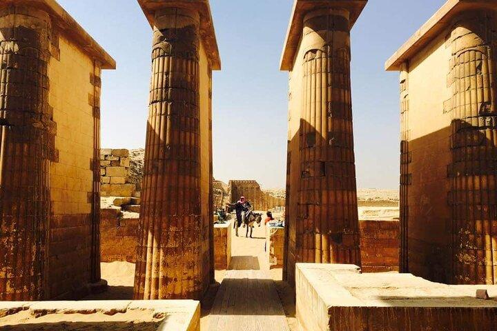 Private Day Tour Saqqara Pyramids, Memphis and Dahshur Pyramids