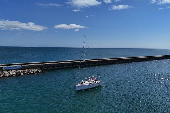 Sailing experience in Cascais