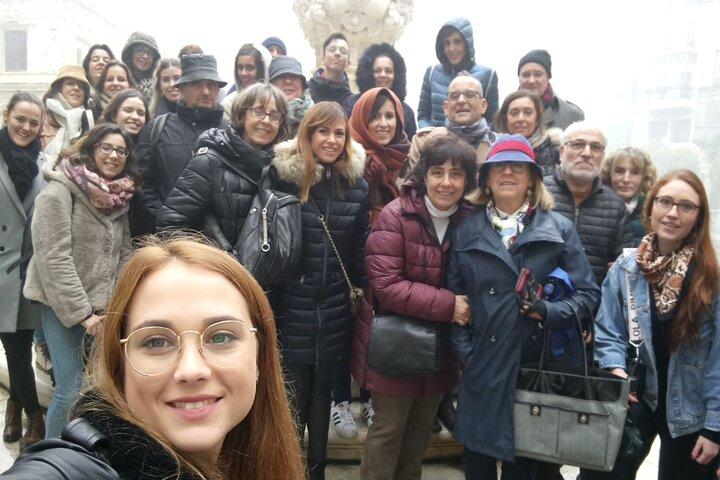 Full Day in Seville : Historic Center and Triana with Local Guide