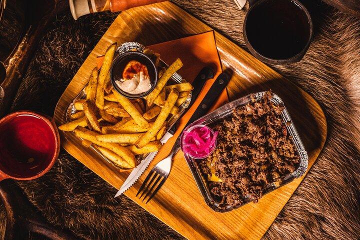 Kiruna: Aurora Chase with Street Food Dinner & Nature Guides