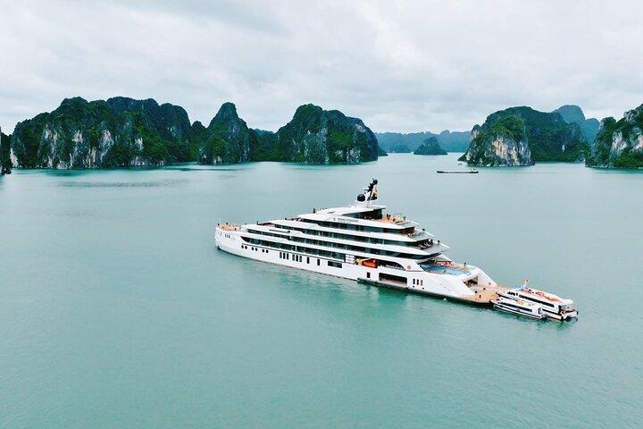 Halong Bay 2D1N 6-Star Luxury Cruise with Pool from Hanoi