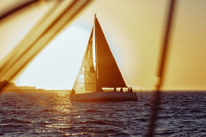 Sailing Adventure in Table Bay