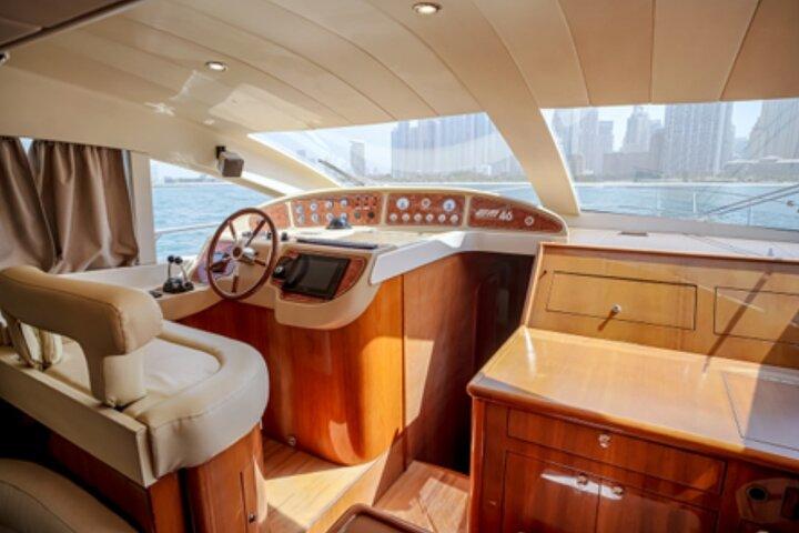 48ft Luxury Yacht Charter Dubai Marina, Atlantis and Burj Al Arab