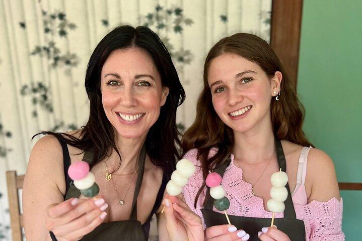 Traditional Mochi Sweets class near Shibuya area at private house