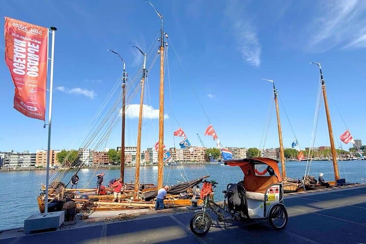 Private Amsterdam Experience—1 Hour Sightseeing Tour & Local Host