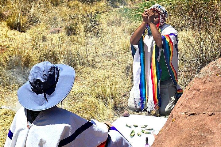 Tour to Aramu Muru with Spiritual Guide