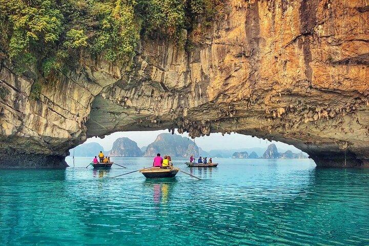 4D3N Hidden Gem of Bai Tu Long Bay Private Journey
