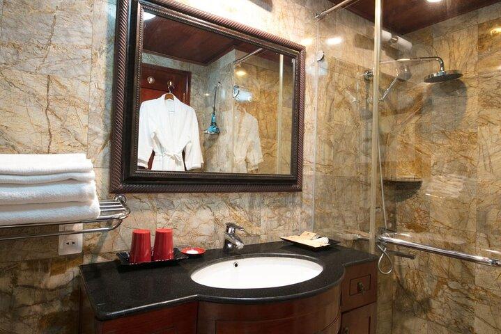Halong Bay 2 Days 1 Night with 4 Star Cruise Luxury
