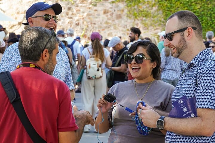 Park Guell Guided Tour with Skip the Line Ticket