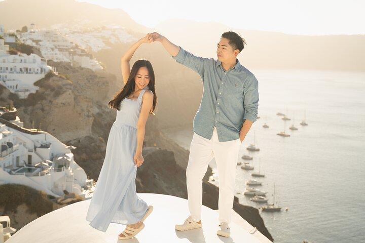 Santorini Private Photoshooting in Oia