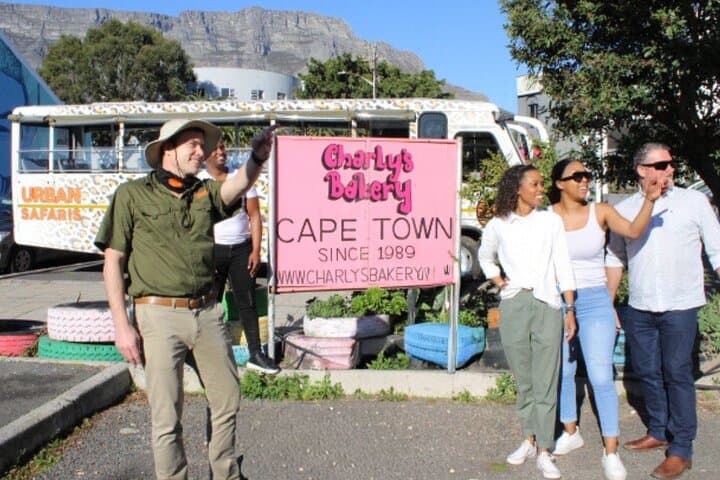 Cape Town: Hop-On Hop-Off Bus & Guided Urban Safari City Combo