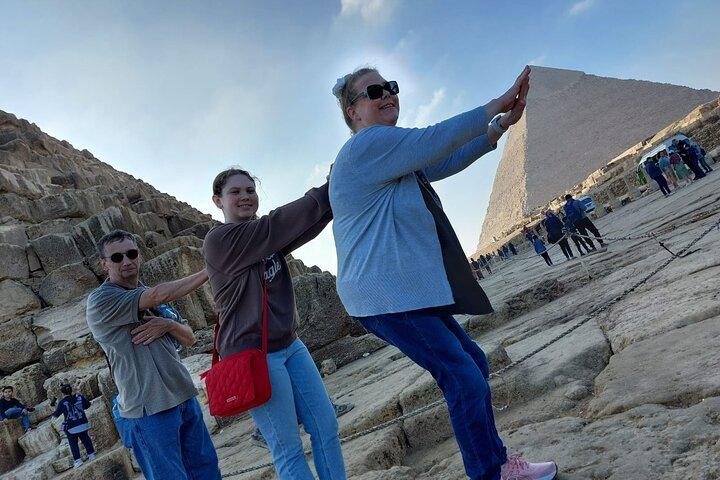 Layover Tour to Pyramids & Camel Ride with Airport Transfers