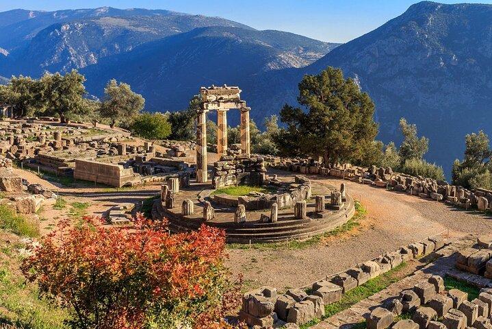 Delphi and Thermopylae Private Tour from Athens