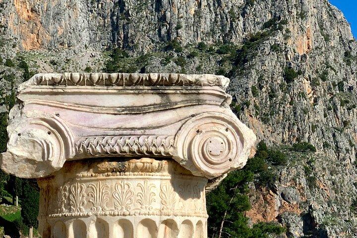 Delphi and Thermopylae Private Tour from Athens