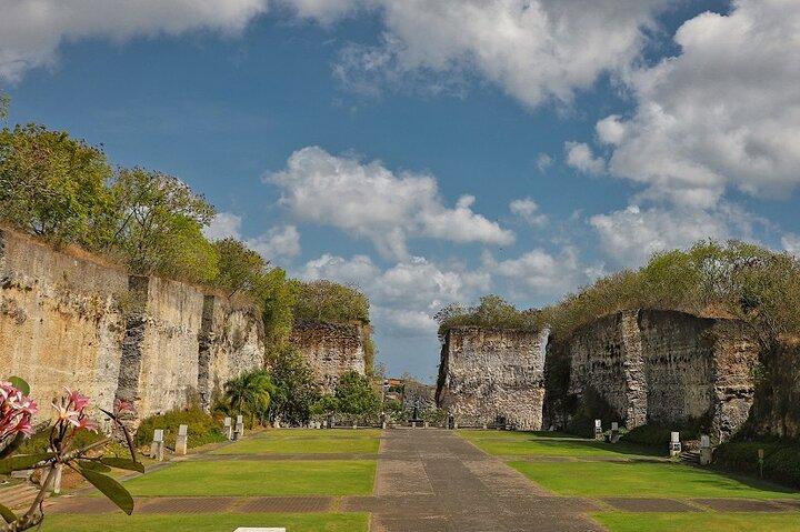 Garuda Wisnu Kencana GWK Entry Ticket in Bali with One Drink