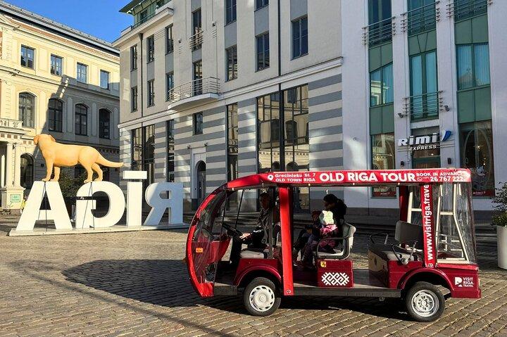 Riga Combo: Boat Tour & Old Town Electrobus Tour with Audio Guide
