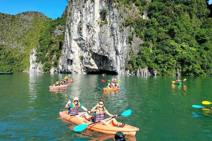 Hanoi: Ha Long Bay Day Cruise: Cave Exploration - Swim and Kayak