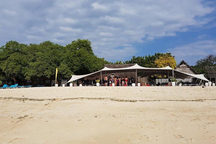 Safari Blue Zanzibar - Seafood Lunch, Sandbank & Hotel Transfer