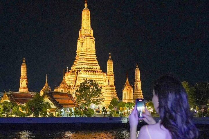 Luxury White Dinner Cruise Ticket