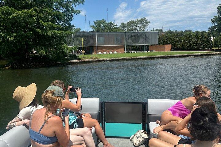2 hr Lake Austin Boat Cruise. BYOB (Private - up to 12 guests)
