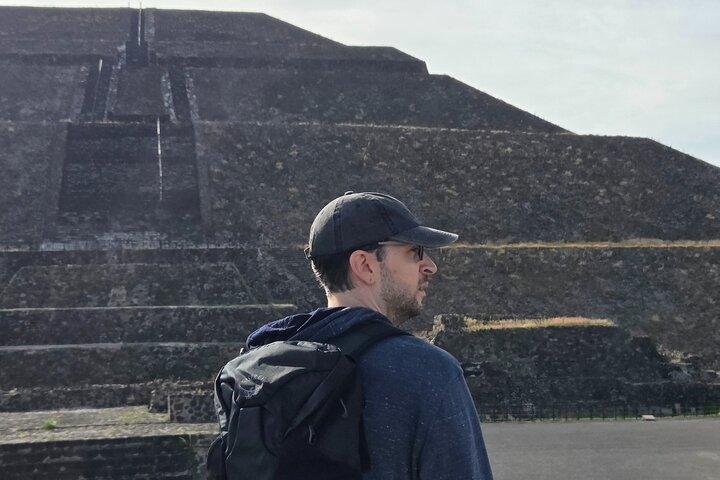 Tour to Teotihuacan with Pickup from Parque Mexico