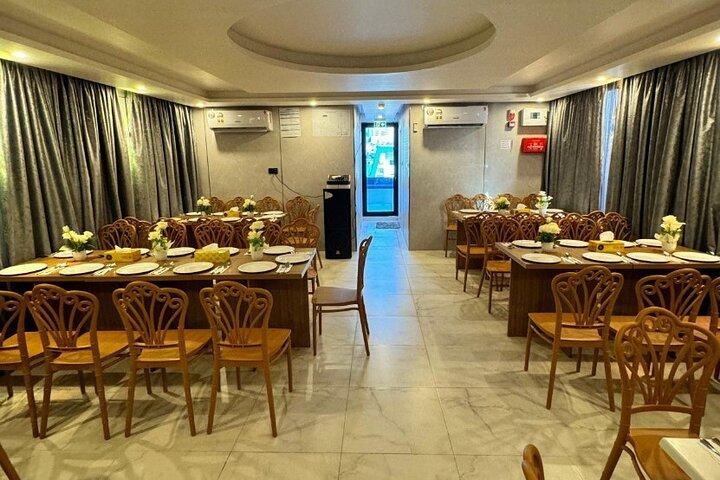 2 Hours Yacht Cruise at Marina Dubai with Dinner