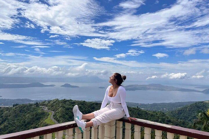 Manila Tagaytay Highlands Tour Scenic Ridges and Fairytale Castle