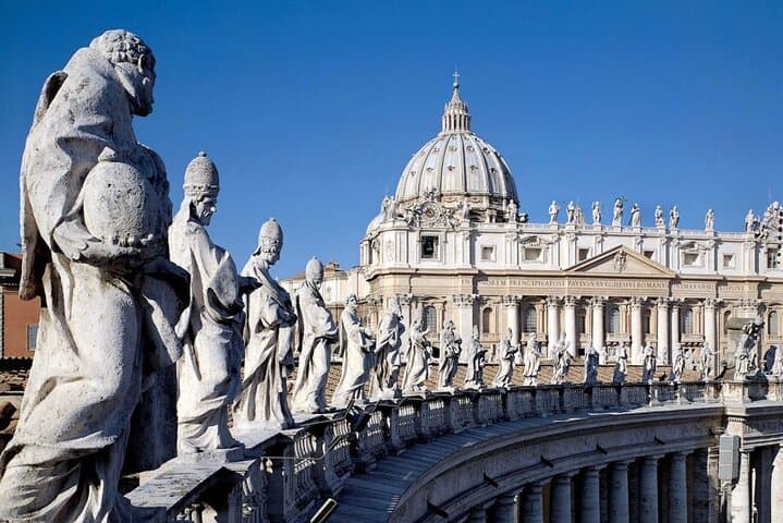 St. Peter's Basilica, papal tombs and Dome Climb guide tour