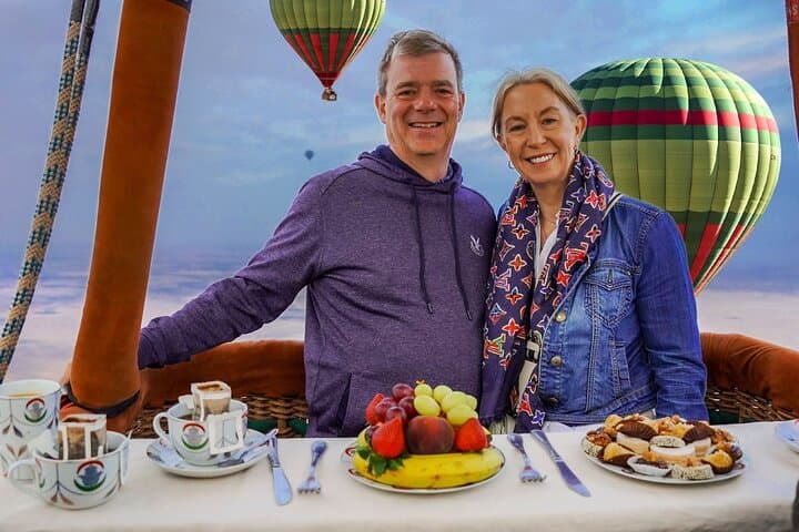 Private Exclusive Luxury Balloon Experience, Service on Board