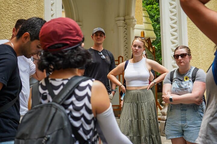 Between Capitalism & Communism: Hong Kong History Tip Based Tour