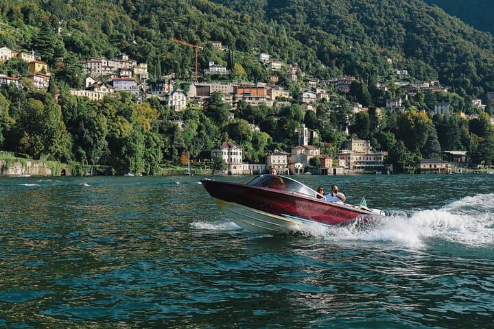 Lake Como Private Classic Boat Experience from Como