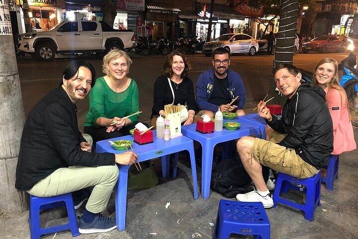 An Tin Viet: Culture and Traditional Experience Tour Guide