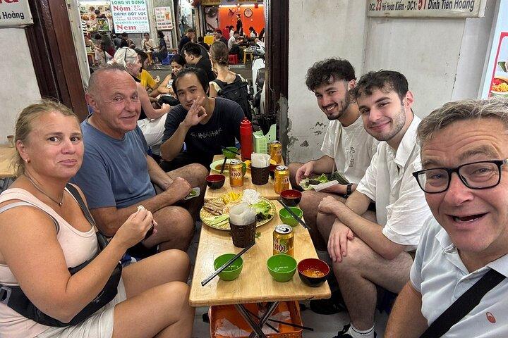 An Tin Viet: Culture and Traditional Experience Tour Guide