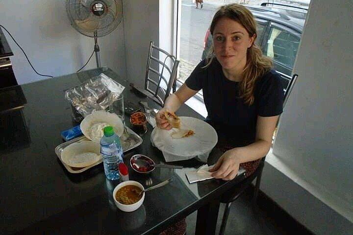 Negombo Express Food Tour with 7+ Tastings
