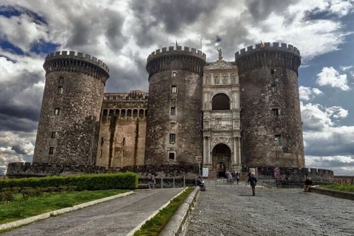 Panoramic and Historical Vespa Tour Naples