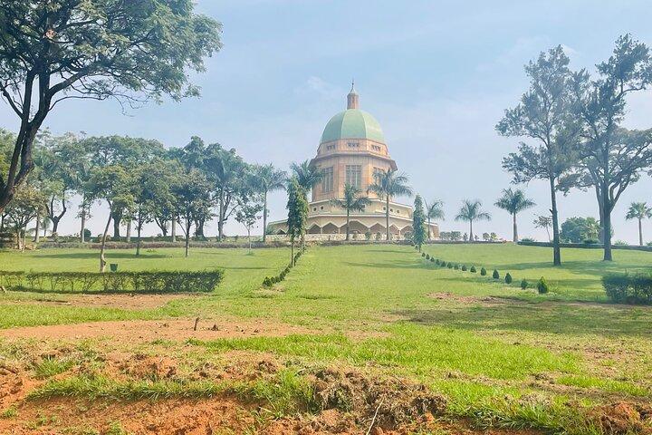 Full-Day Kampala City Highlights Tour, Lunch & private Transfers