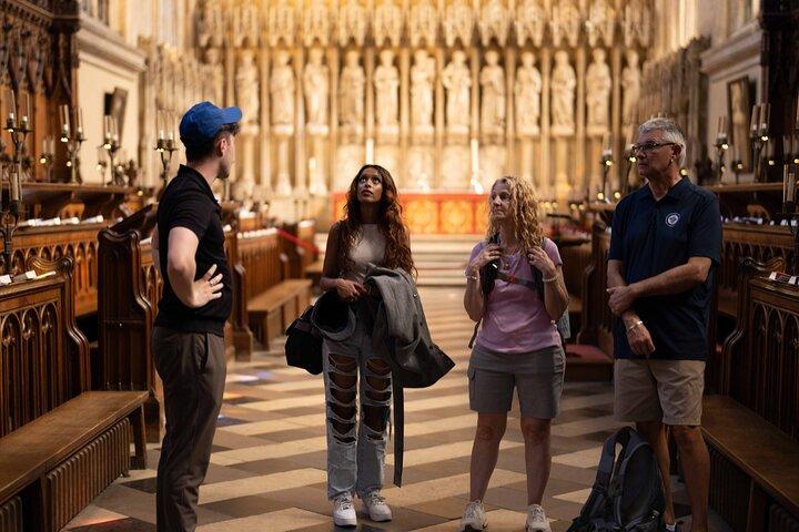 Oxford University Tour by Alumni™ & Punt + optional New College