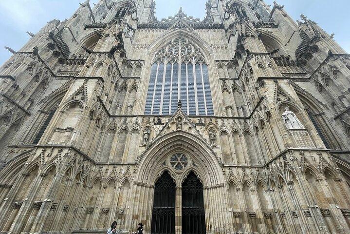York Minster Guided Tour with Entry