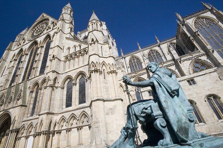 York Minster Guided Tour with Entry